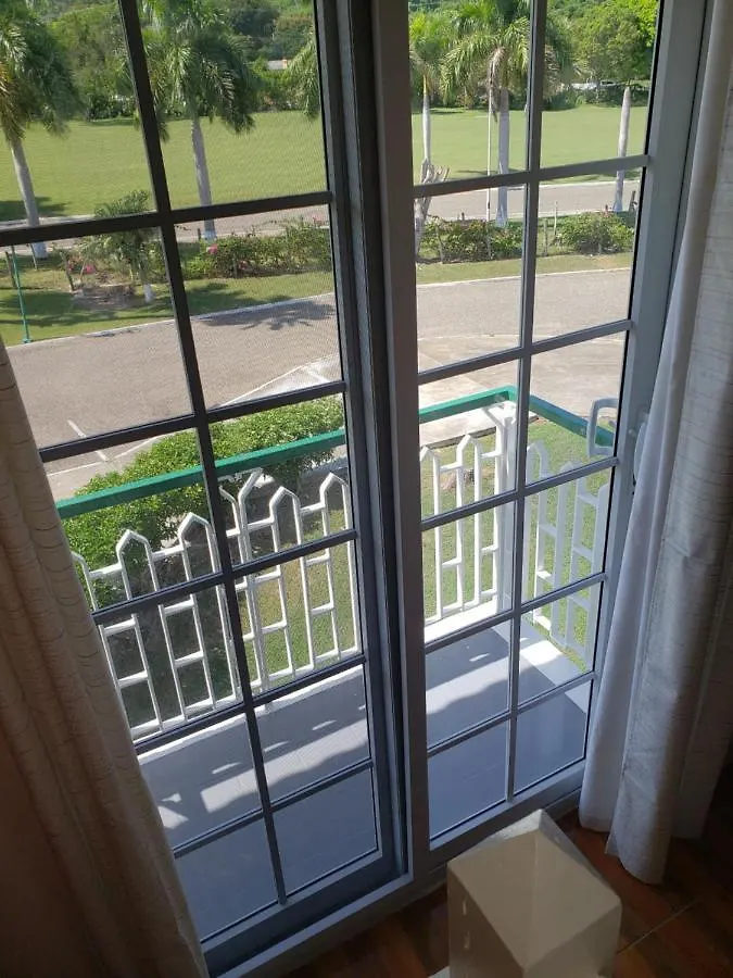 Hideaway By The Sea Apartment Montego Bay 0*,