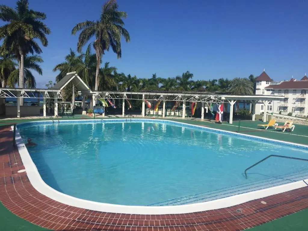 Hideaway By The Sea Apartment Montego Bay